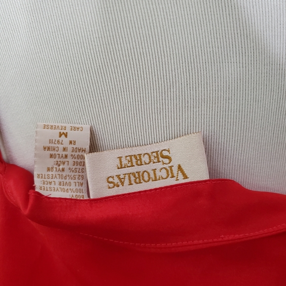 Vintage Victoria Secret Golden Label Lace Camisole Slip Top - Picture 3 of 5